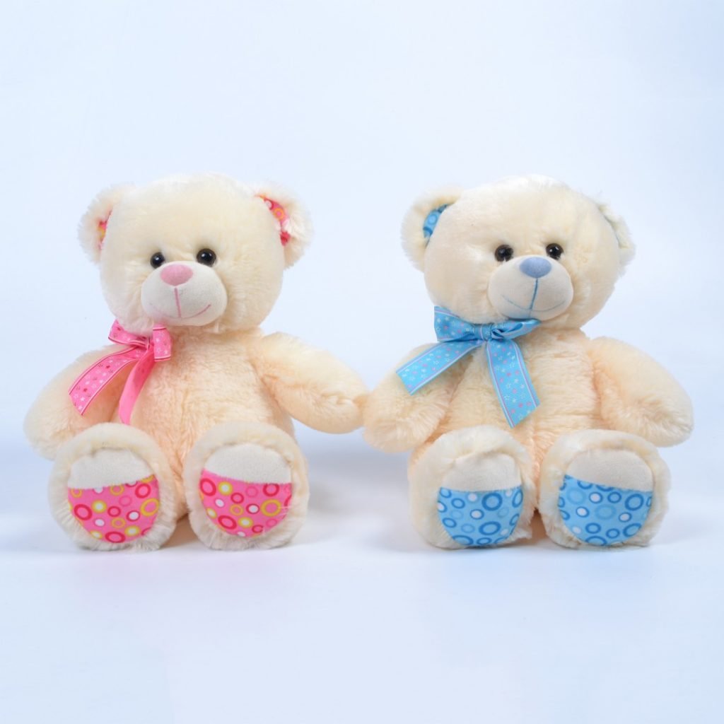 OSO CON MOÑO Y DETALLES EN PATA – Mayorista de peluches
