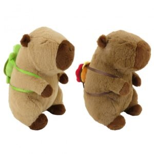 CAPIBARAS CON MOCHILA